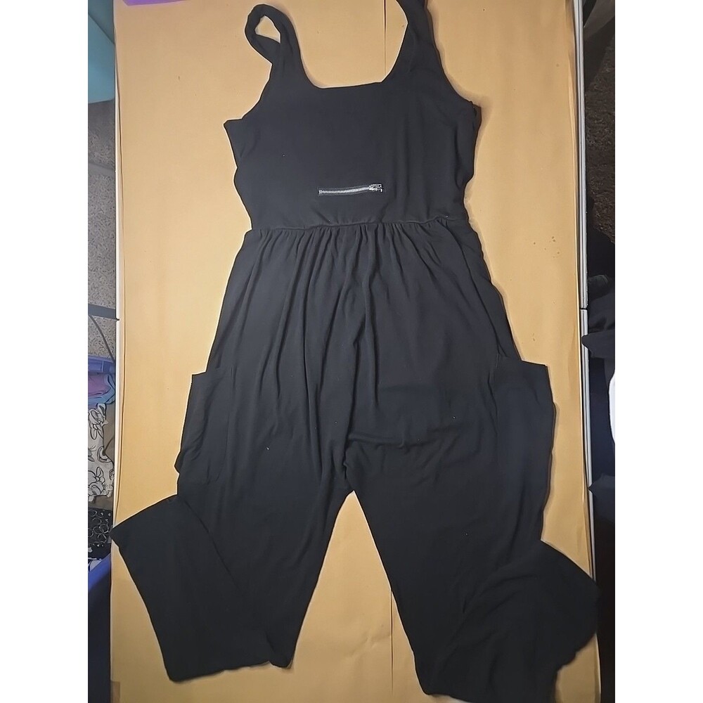 Casei XL Black Jumpsuit with zippered front pocket and side pockets